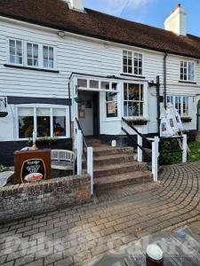 Picture of Rose & Crown