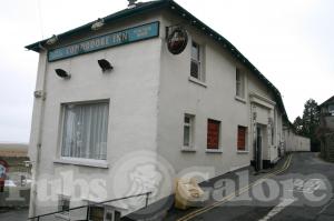 Picture of Commodore Inn
