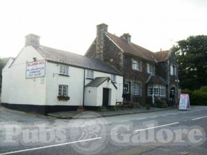 Picture of Fox & Hounds Hotel