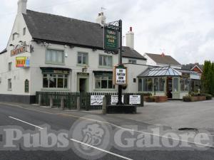 Picture of Royal Oak Inn