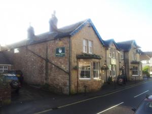 Picture of The Bear and Swan