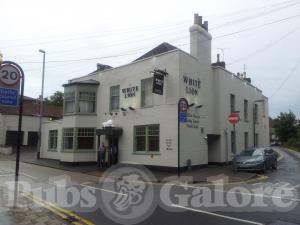 Picture of The White Lion