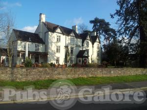 Picture of The Lawns