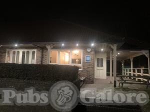 Picture of Willows Pub
