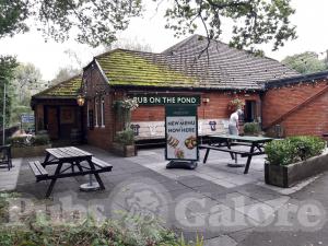 Picture of Pub on the Pond