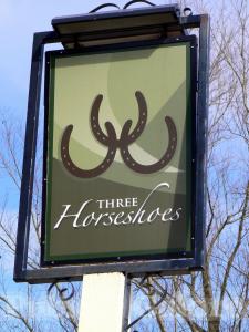 Picture of Three Horseshoes