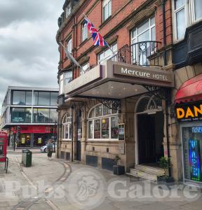 Picture of Anthony's Bar @ Mercure Hotel