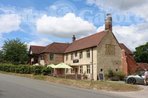 Picture of Bath Arms