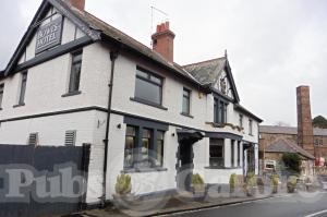 Picture of The Bowes Hotel