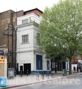 Picture of The Capitol (JD Wetherspoon)