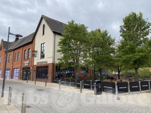 Picture of The Queen of Iceni (Lloyds No 1)
