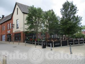 Picture of The Queen of Iceni (Lloyds No 1)