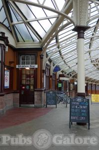 Picture of Wemyss Bay Station Bar