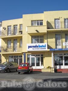 Picture of Parade Hotel