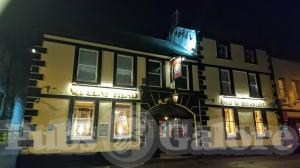 Picture of Queens Head Hotel