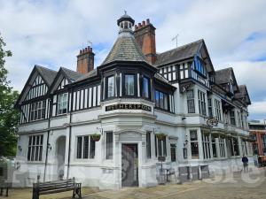 Picture of The Portland Hotel (JD Wetherspoon)