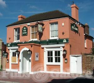 Picture of Alma Arms