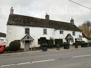 Picture of The Potting Shed Pub