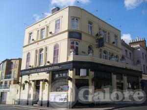 Picture of The Paxton Arms Hotel