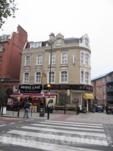 Picture of Bridge Hotel