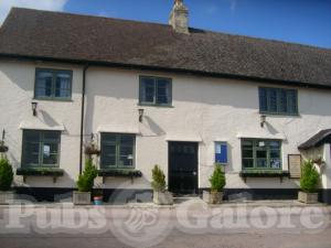 Picture of Half Moon Inn