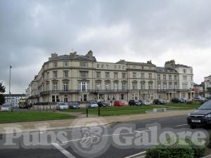 Picture of Carlton Hotel