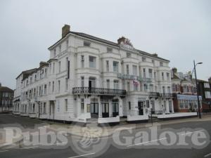 Picture of Royal Hotel