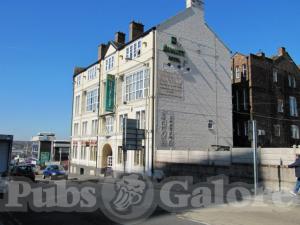 Picture of Bennetts Bar (Quality Hotel)