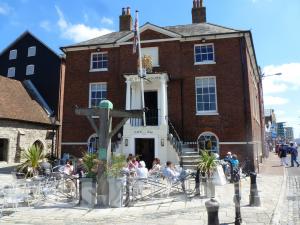 Picture of Custom House