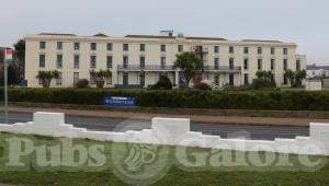 Picture of Royal Norfolk Hotel