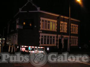 Picture of Golden Tavern