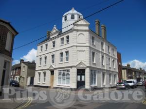 Picture of Royal Hotel