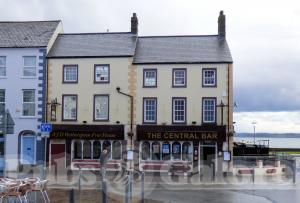 Picture of The Central Bar (JD Wetherspoon)