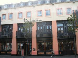 Picture of Benedicts of Belfast