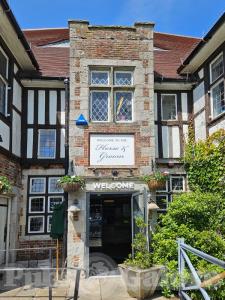 Picture of Harvester The Horse & Groom