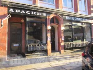 Picture of Apache's Bar and Dining