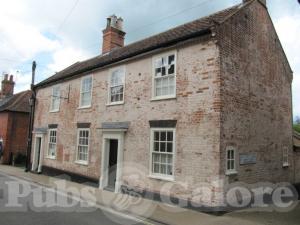 Picture of Rose & Crown