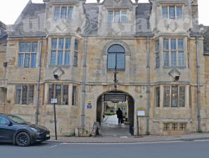 Picture of The Talbot Hotel