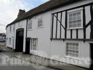 Picture of Queens Head