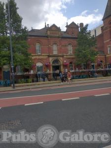 Picture of The Hedley Verity (JD Wetherspoon)