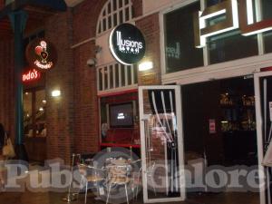 Picture of Illusions Magic Bar