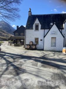 Picture of Clachaig Inn