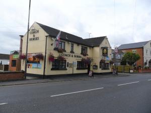 Picture of Coach & Horses