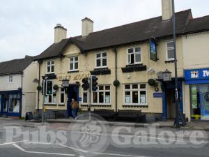 Picture of Half Moon Inn