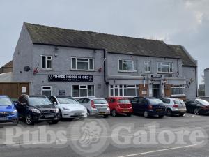 Picture of Three Horseshoes