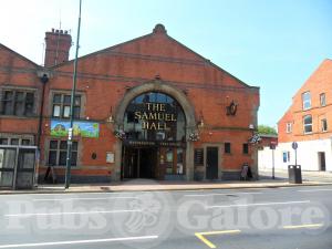 Picture of The Samuel Hall (JD Wetherspoon)