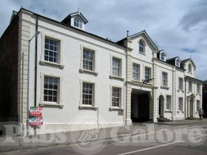 Picture of Station Hotel