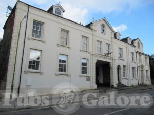 Picture of Station Hotel