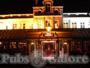 Picture of Toby Carvery Whitewebbs House