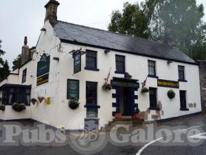 Picture of The Moon Inn